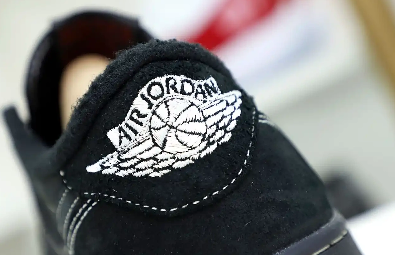 PHANTOM” NIKE SCOTT OG JORDAN X AIR “BLACK TRAVIS 1 LOW 0407